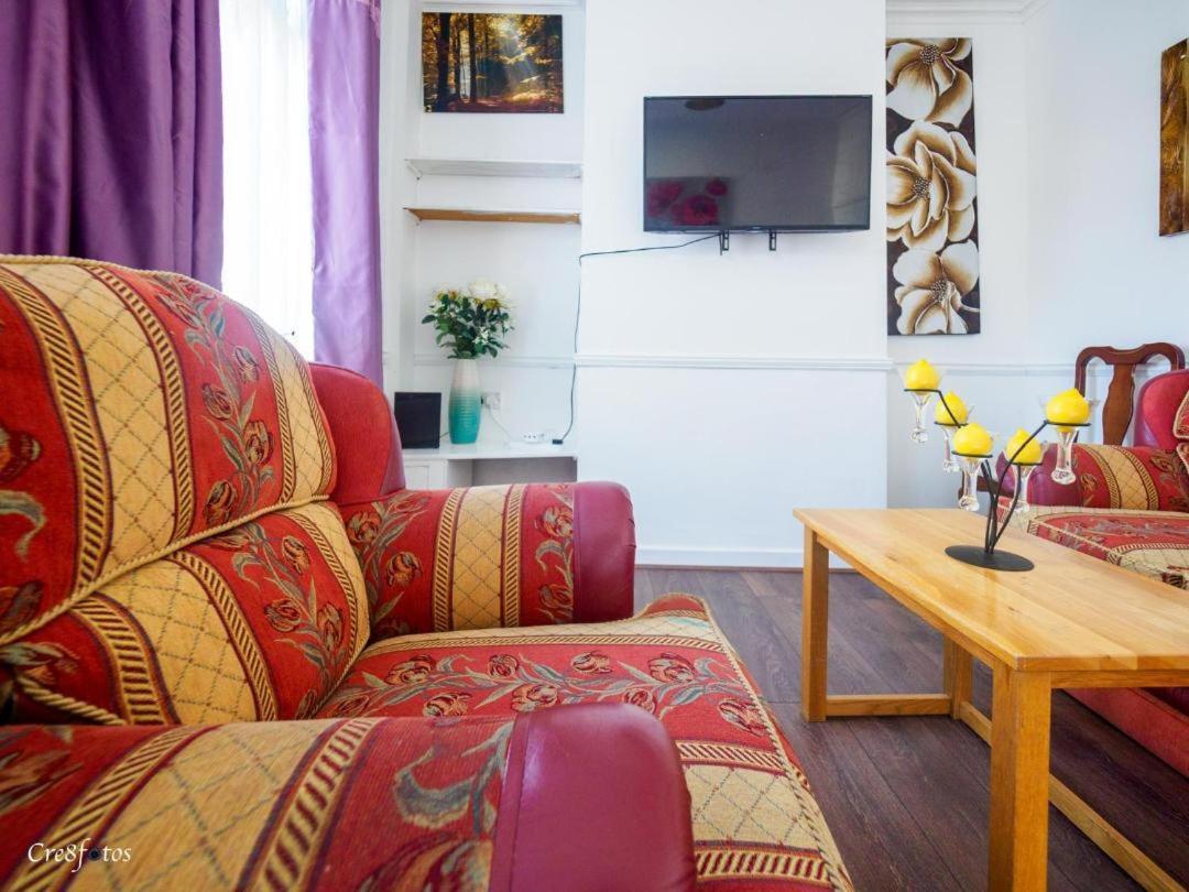 12 Cornwallis Lodge Family Room 1 Stoke-on-Trent Kültér fotó