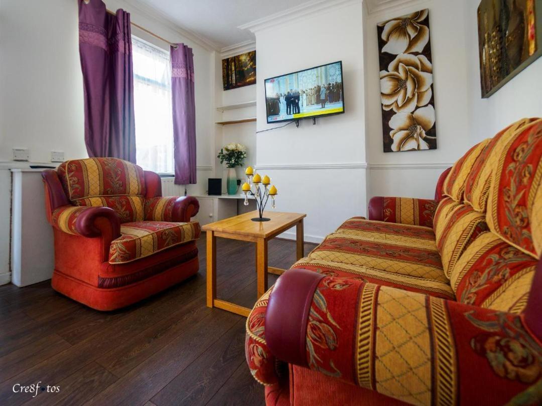 12 Cornwallis Lodge Family Room 1 Stoke-on-Trent Kültér fotó